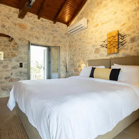 Sophia Town Square * Areopoli